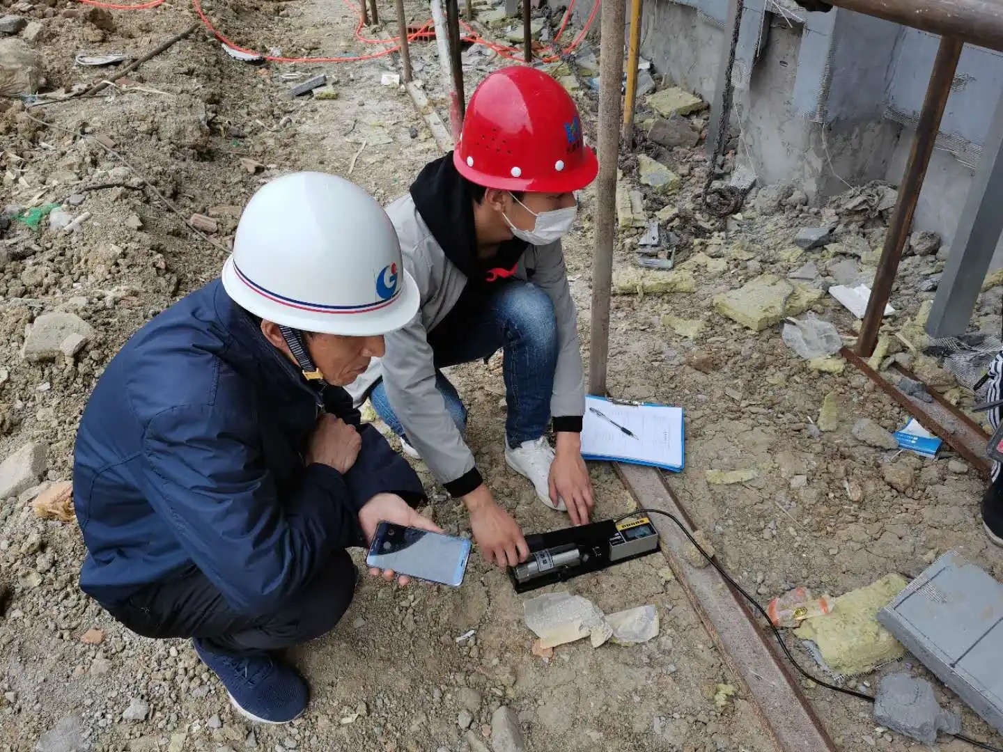 怎樣進行化學(xué)錨栓拉拔試驗